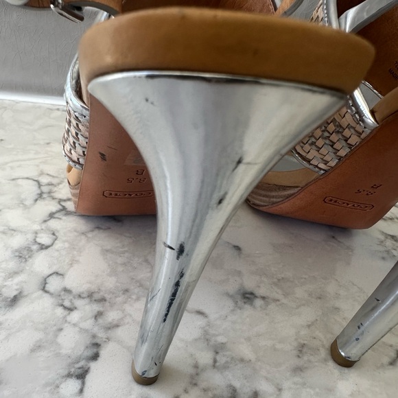 Coach heels size 8.5 - Picture 5 of 7